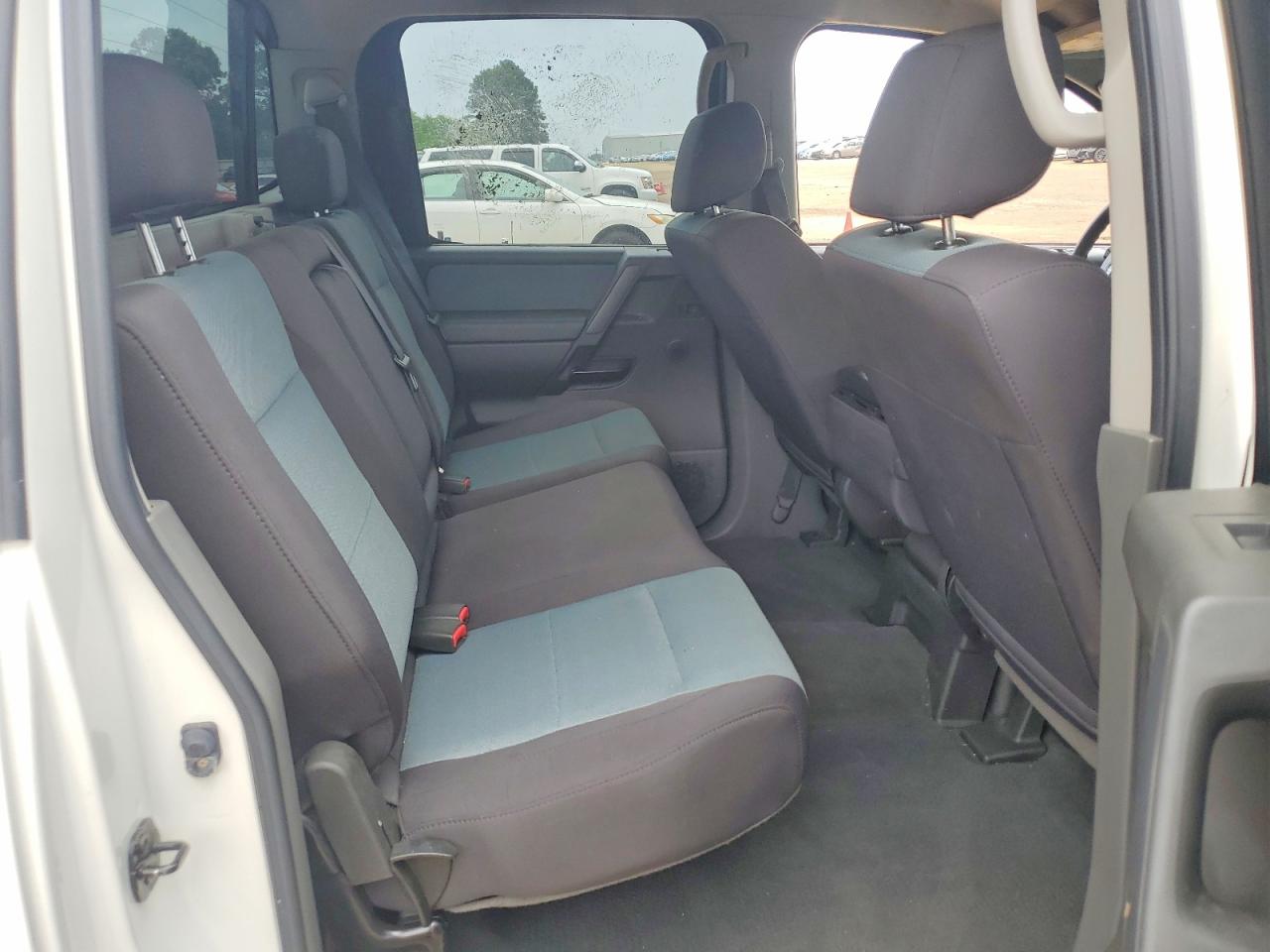 Nissan Titan Xe Ffv