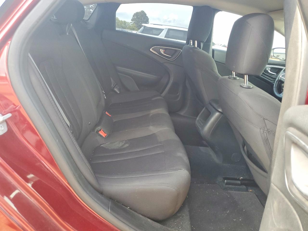 Chrysler 200