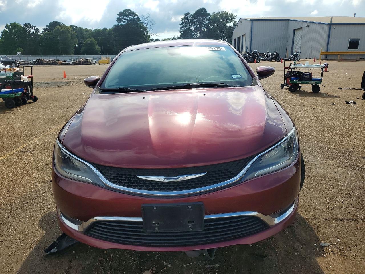 Chrysler 200