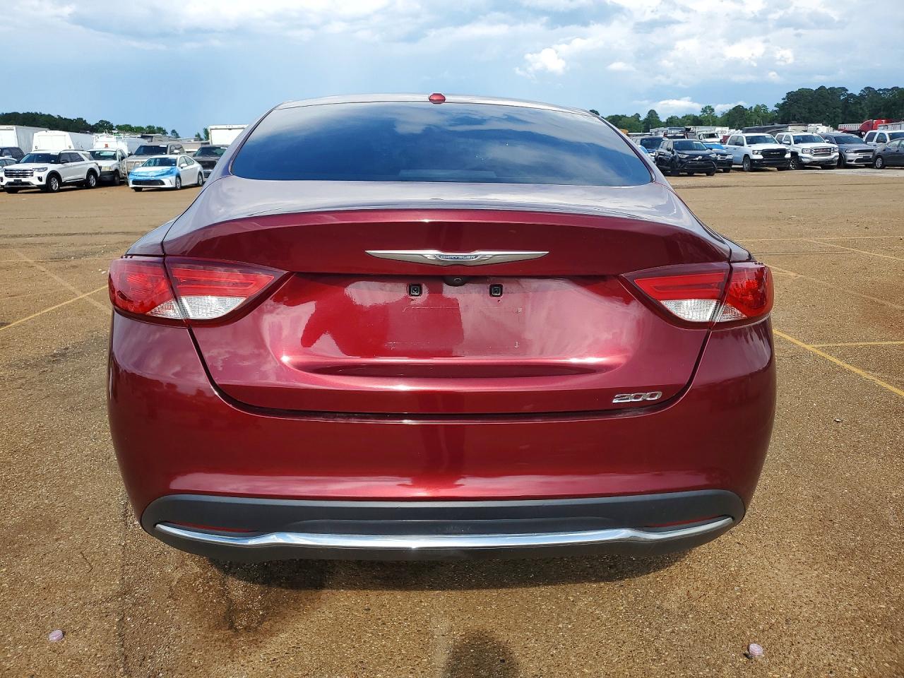 Chrysler 200