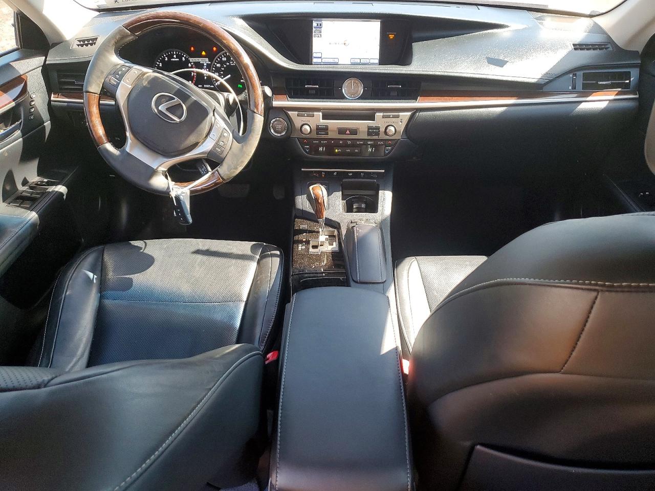Lexus Es Base