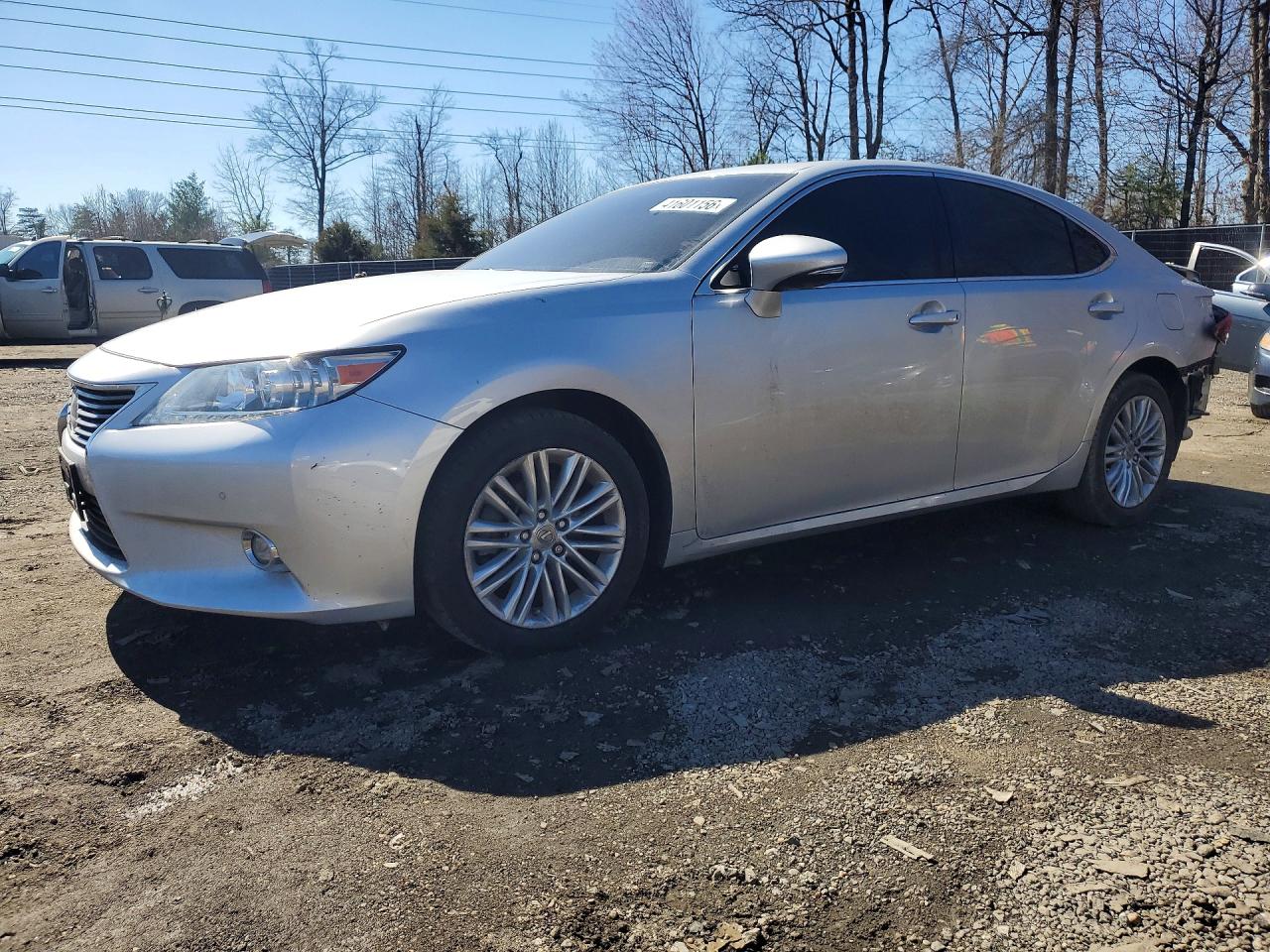 Salvage Lexus Es Image