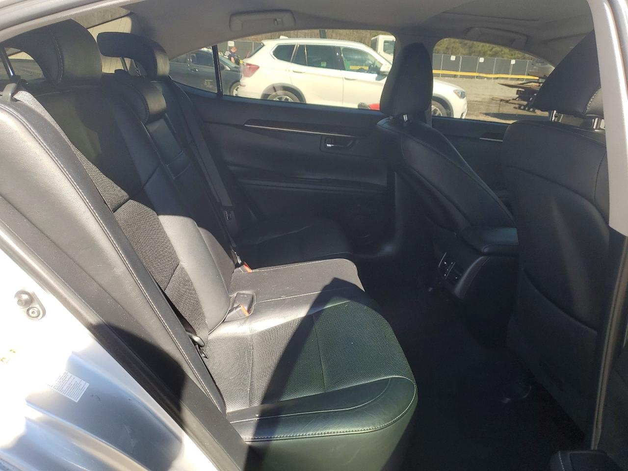 Lexus Es Base