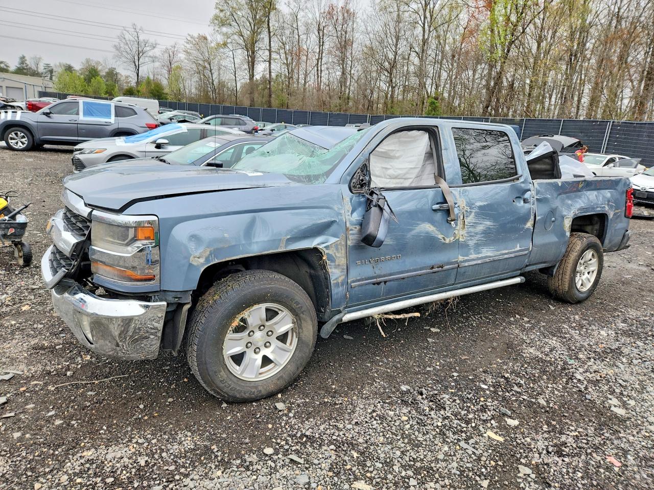 Salvage Chevrolet Silverado Image