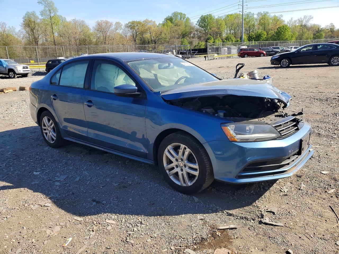Volkswagen Jetta S