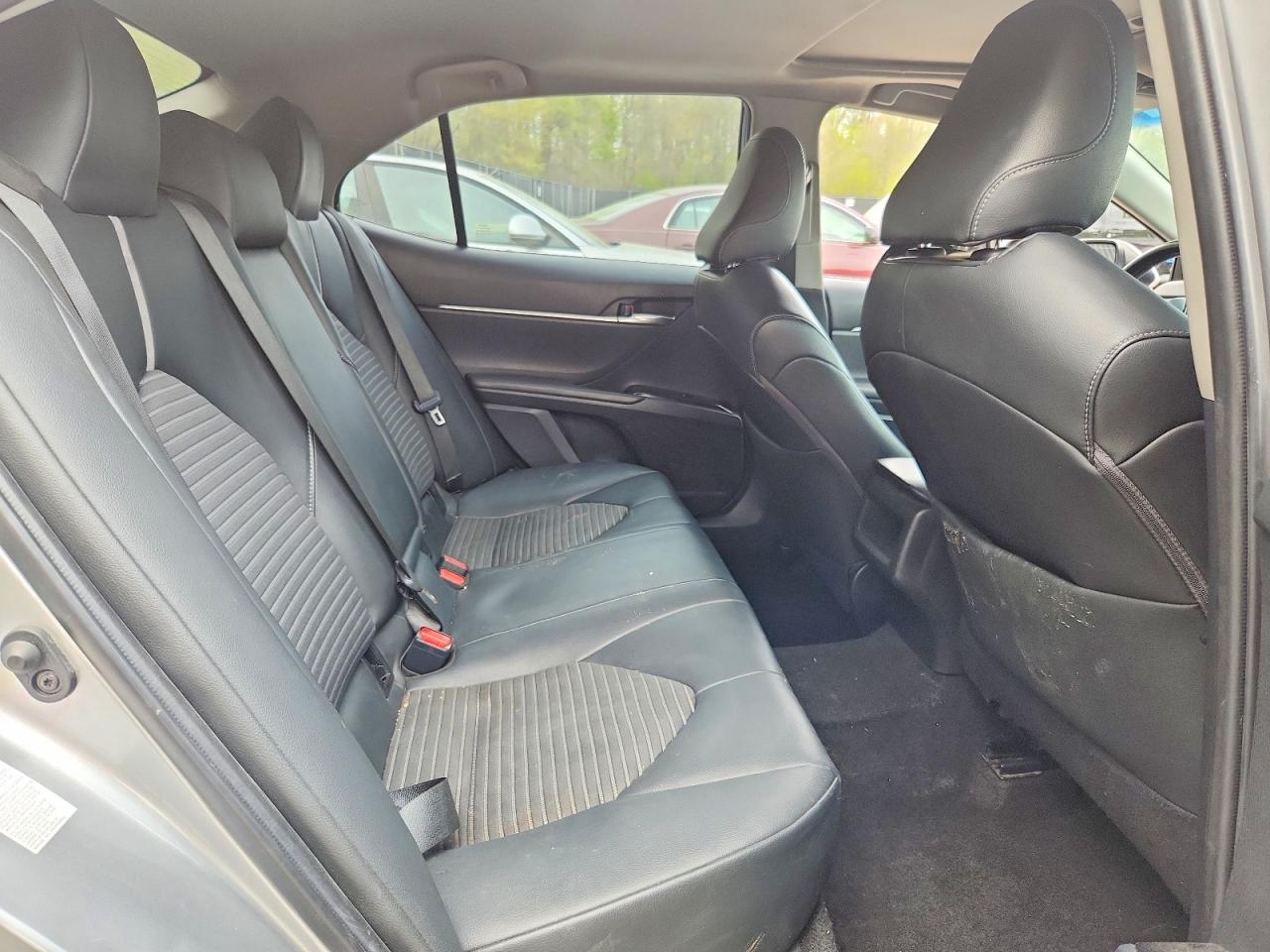 Toyota Camry Se