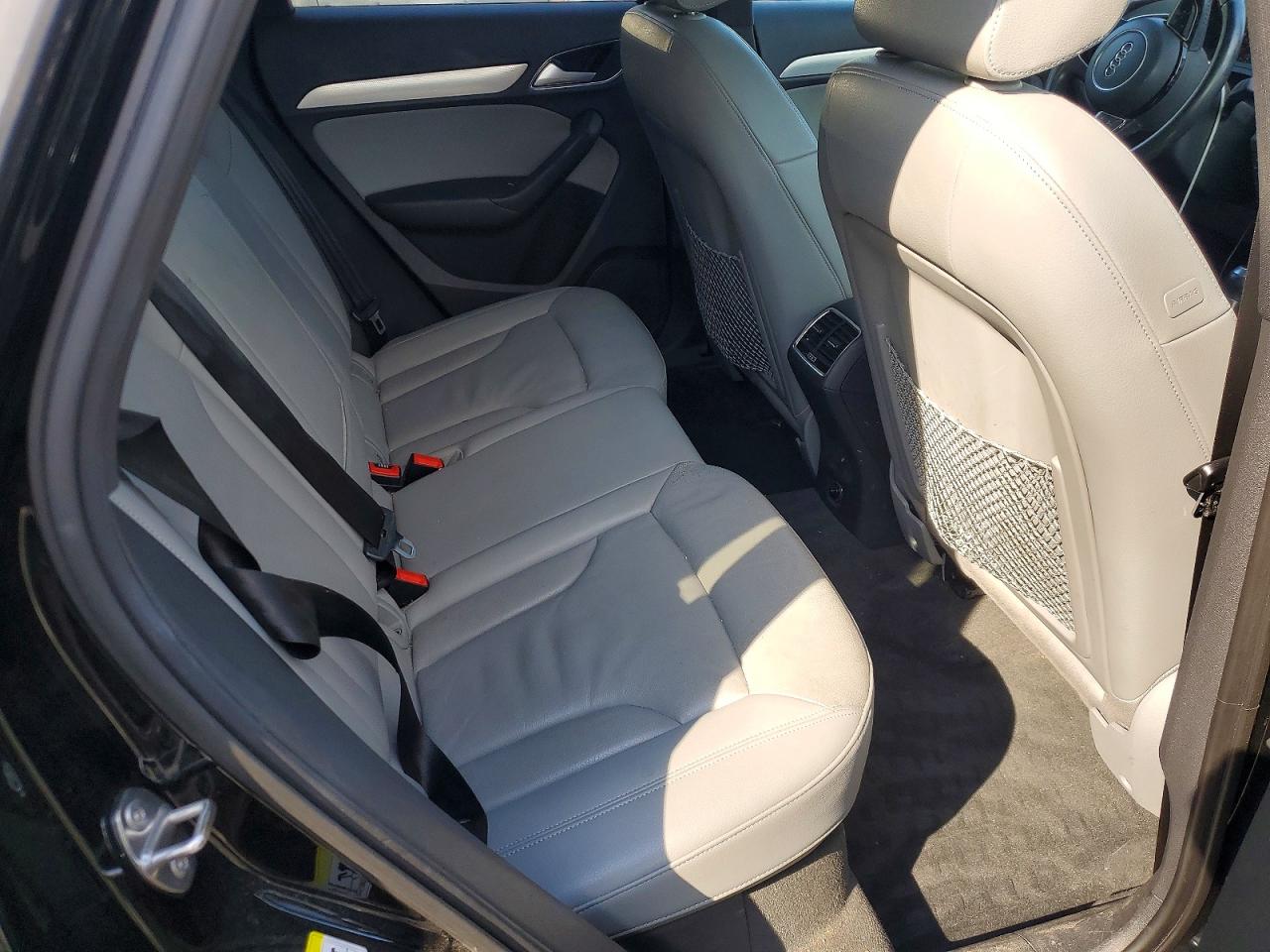 Audi Q3 Premium