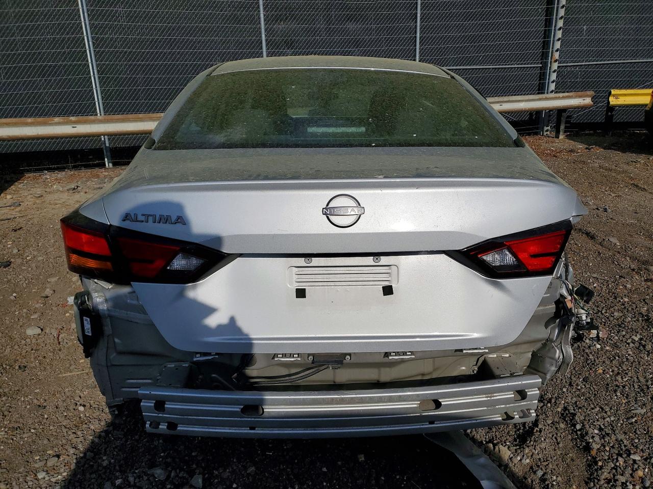 Nissan Altima S