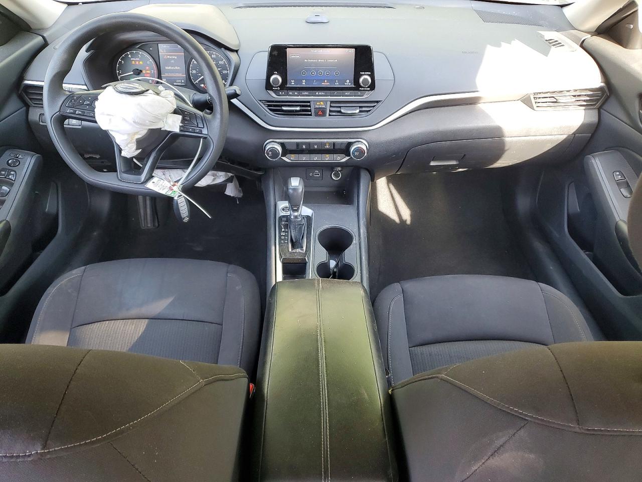 Nissan Altima S