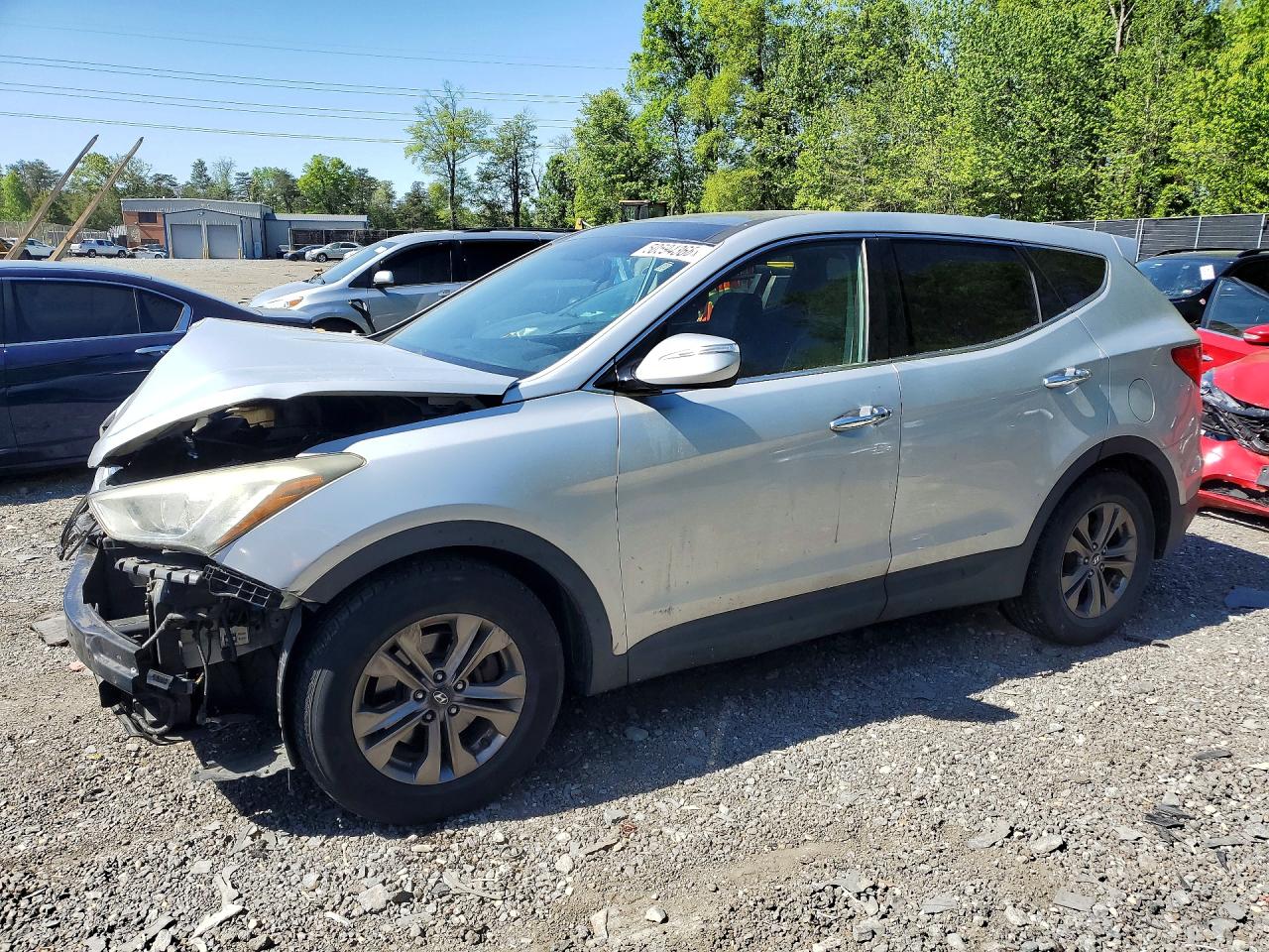 Salvage Hyundai SANTA FE Image