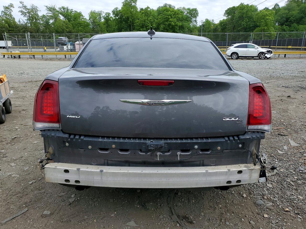 Chrysler 300 S