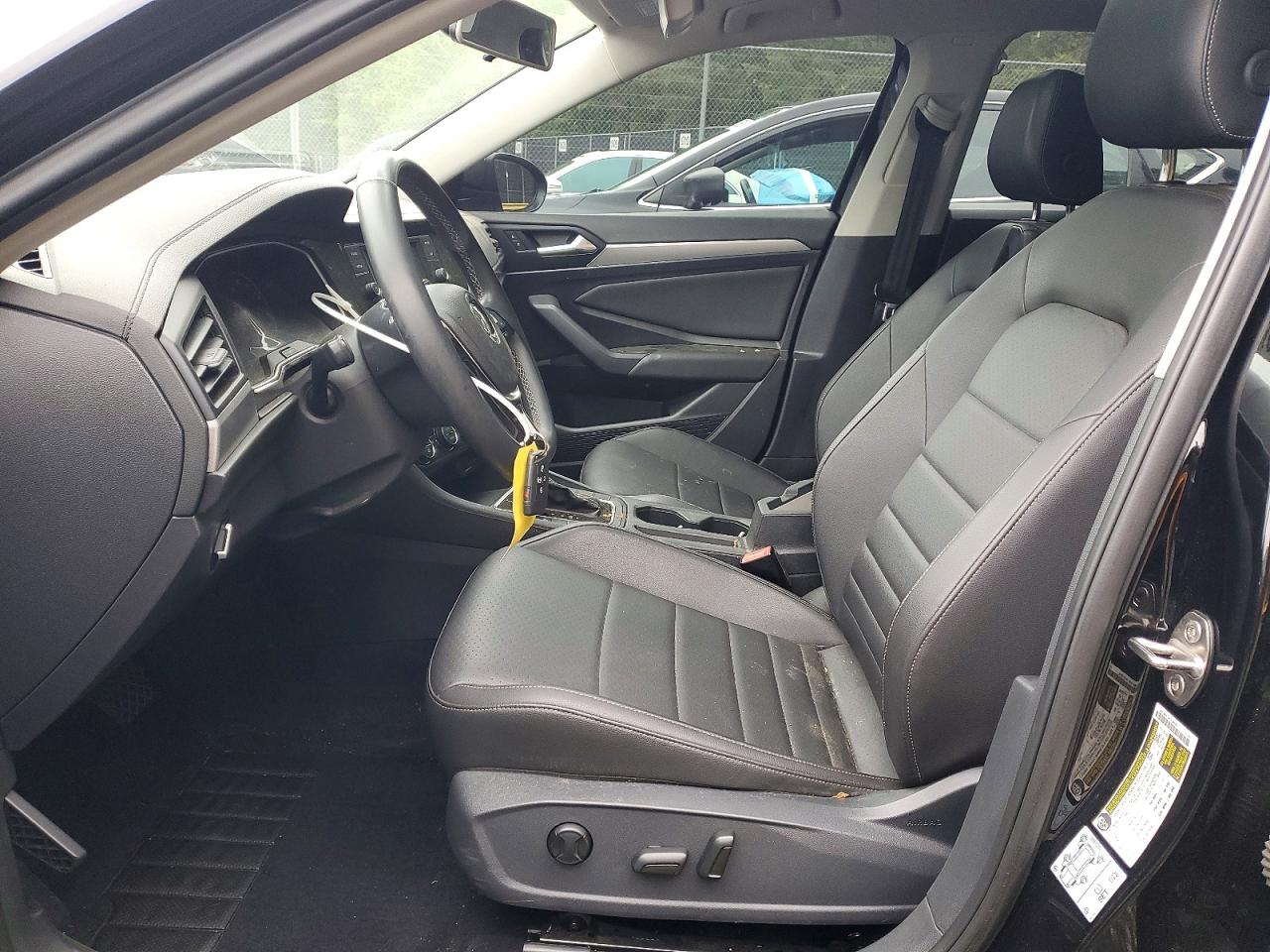 Volkswagen Jetta S