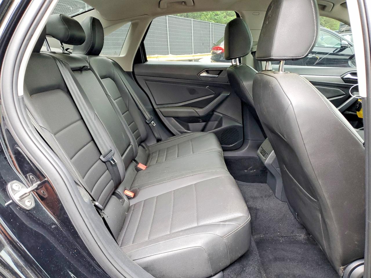 Volkswagen Jetta S