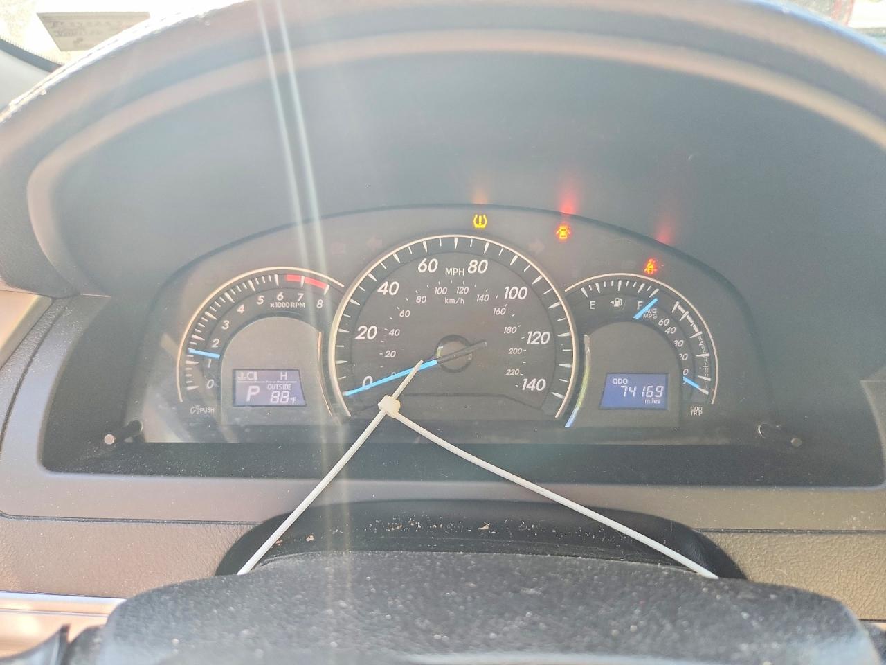 Toyota Camry Le