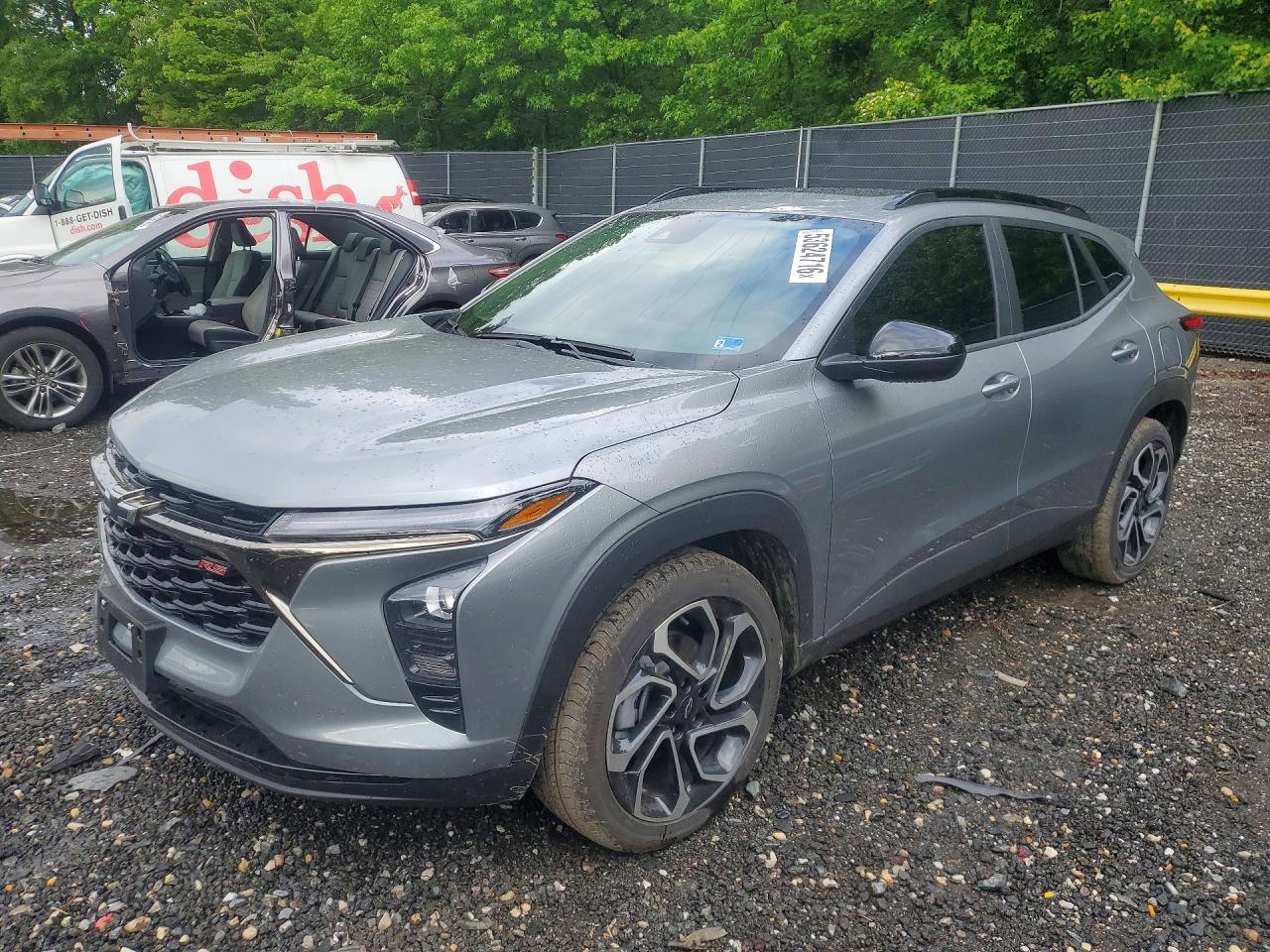 Salvage Chevrolet Trax Image
