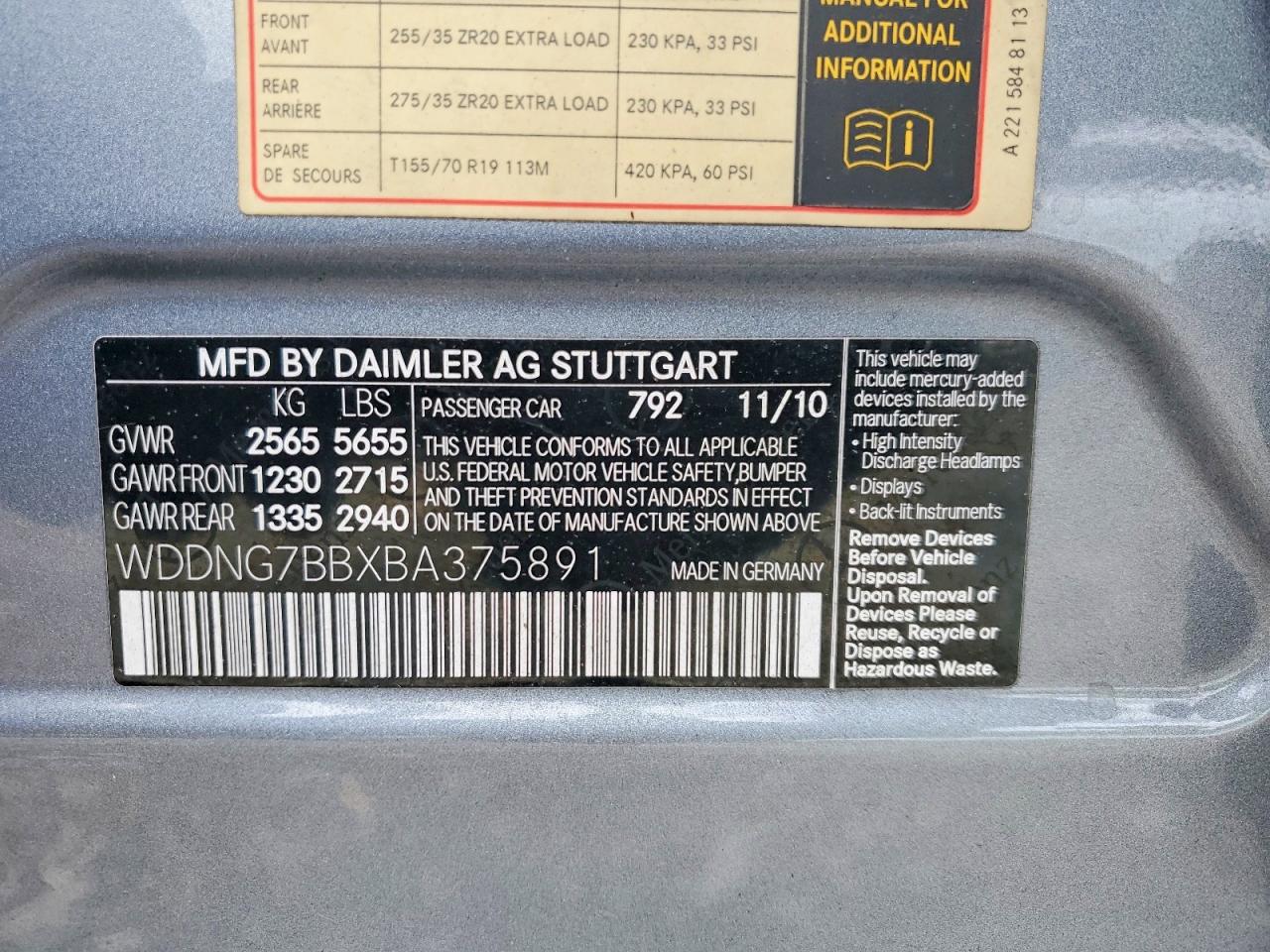 Mercedes-Benz S-Class 550