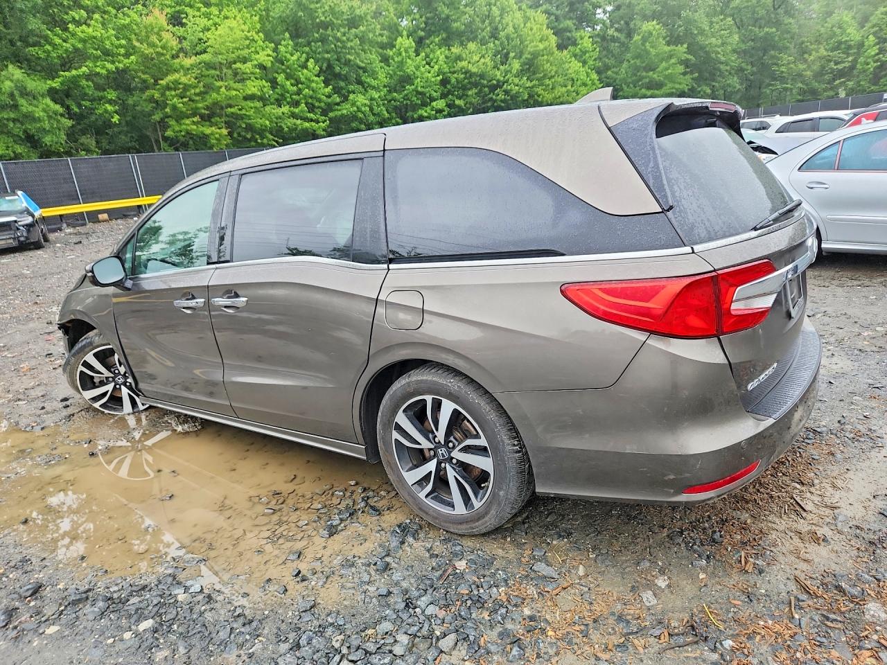 Honda Odyssey Elite