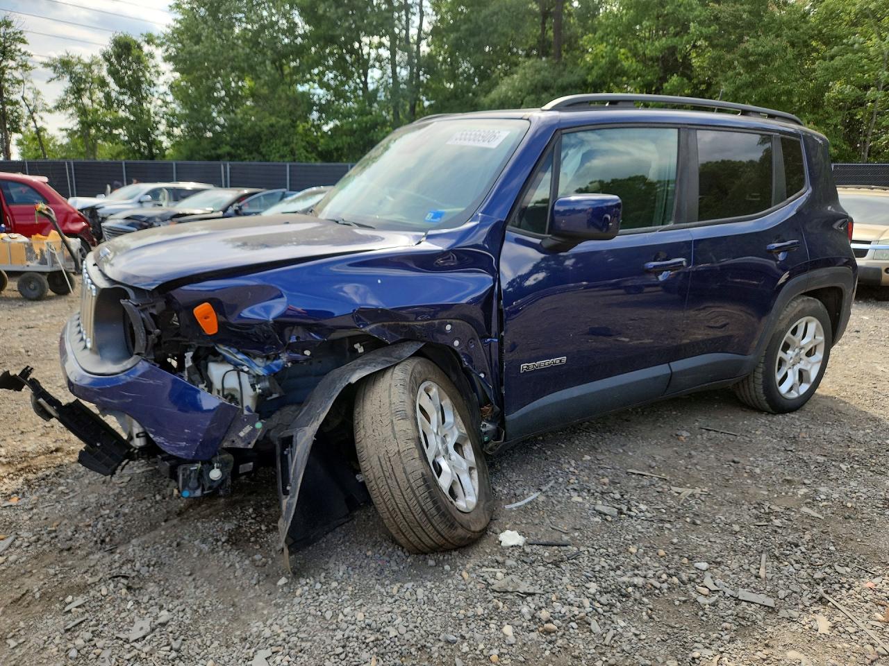 Salvage Jeep Renegade Image