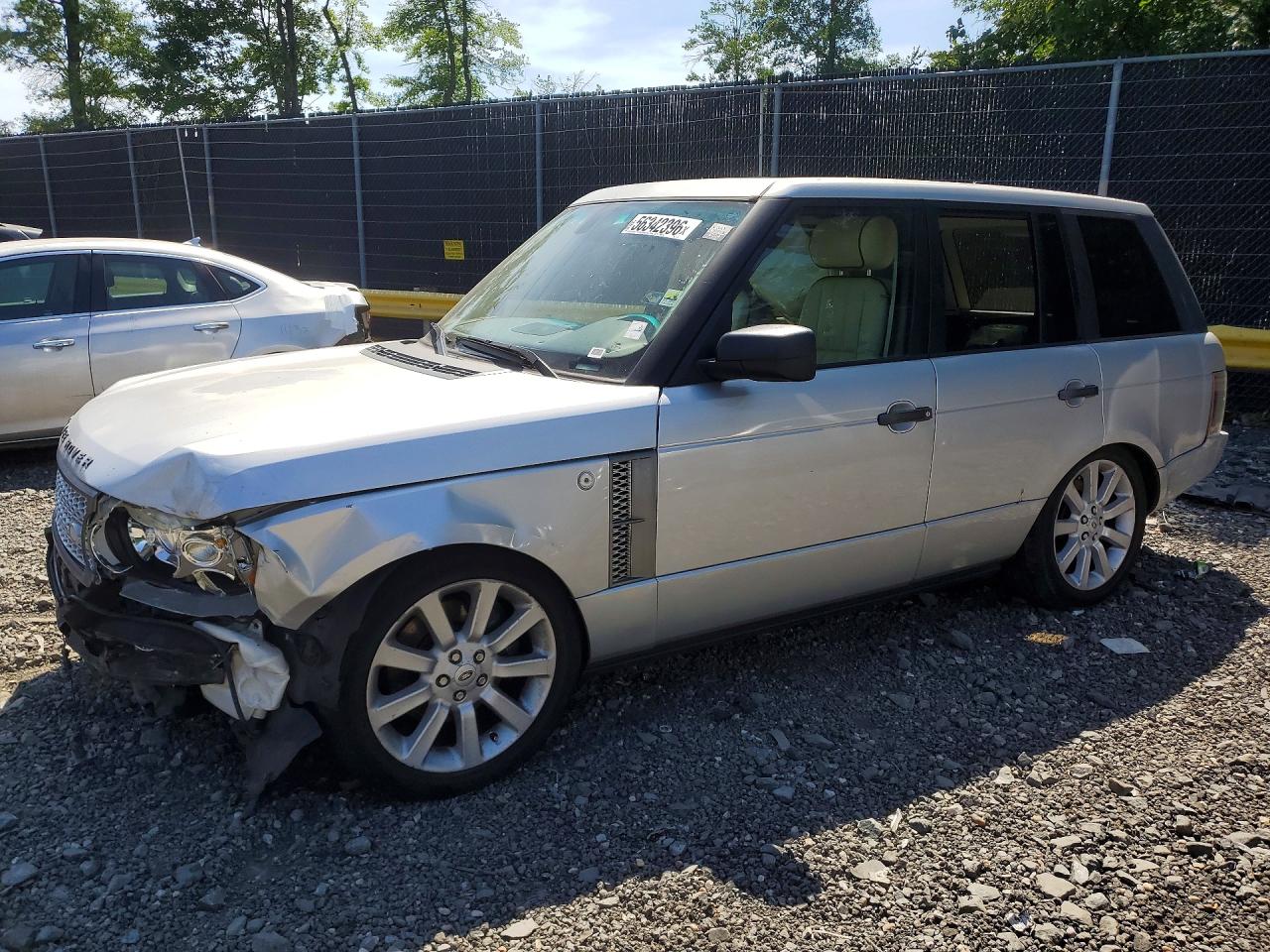 Salvage Land Rover Range Rover Image