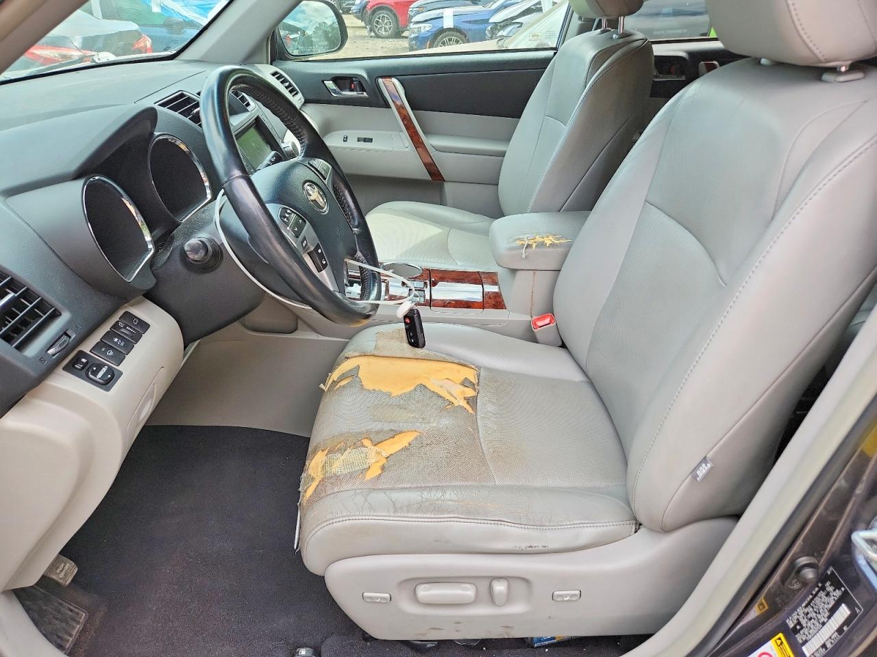 Toyota Highlander Limited