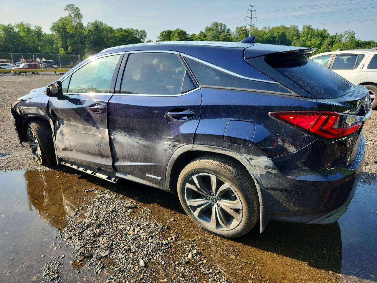 Lexus RX Base