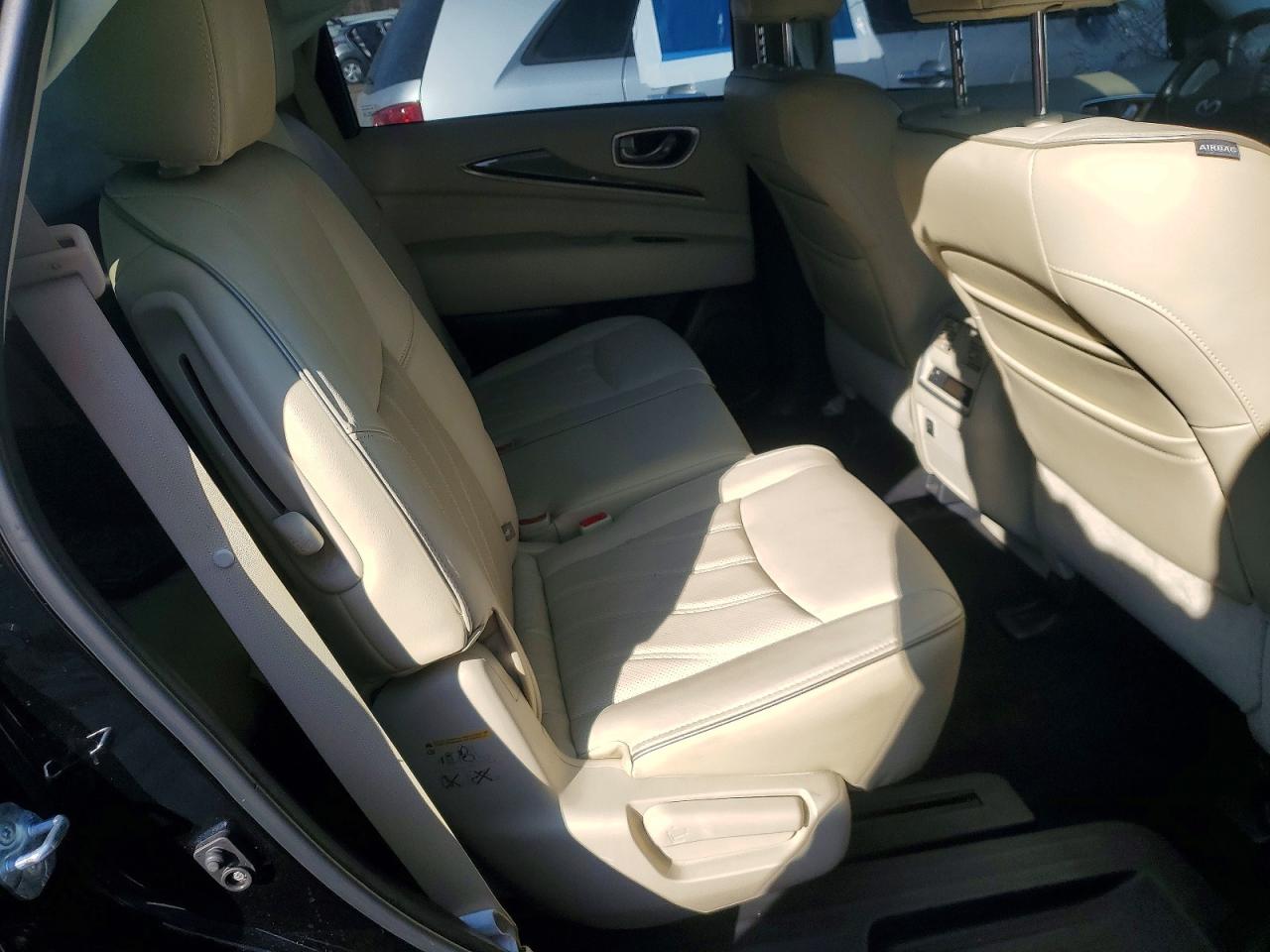 INFINITI Qx