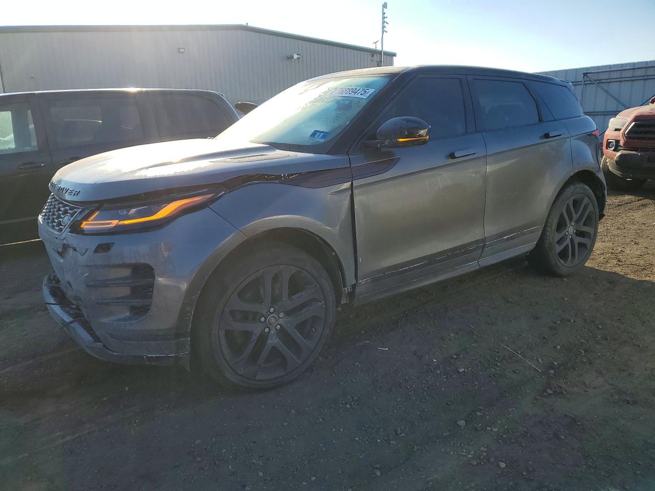 Salvage Land Rover Range Rover Image