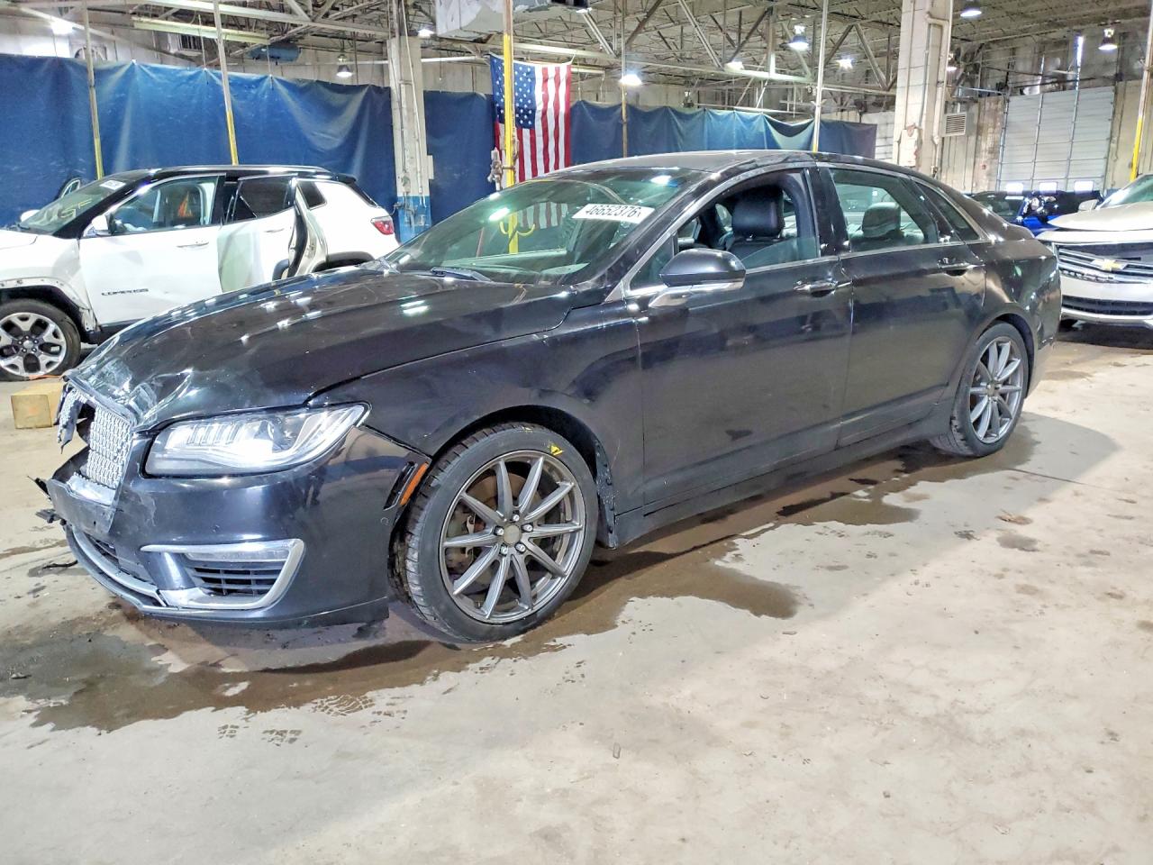 Salvage Lincoln MKZ Image