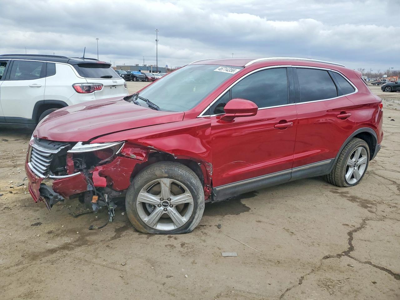 Salvage Lincoln MKZ Image