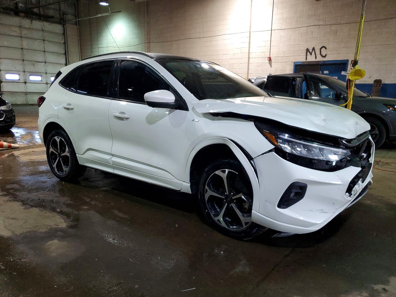 Ford Escape St Line Select