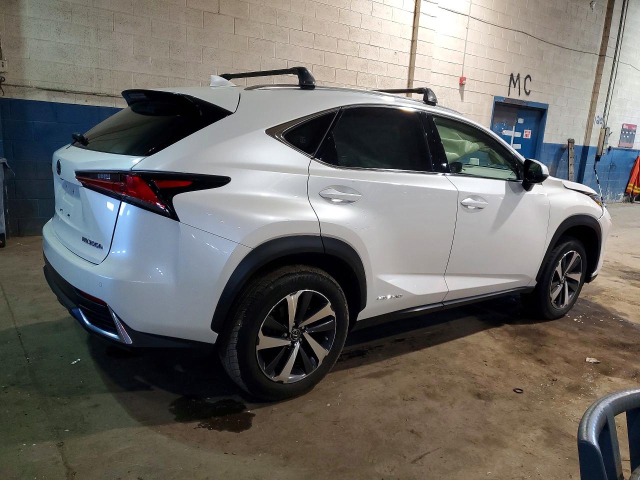 Lexus NX 300h