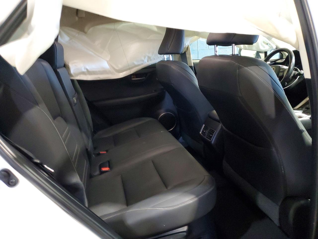 Lexus NX 300h