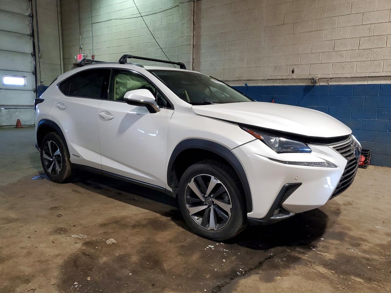 Lexus NX 300h