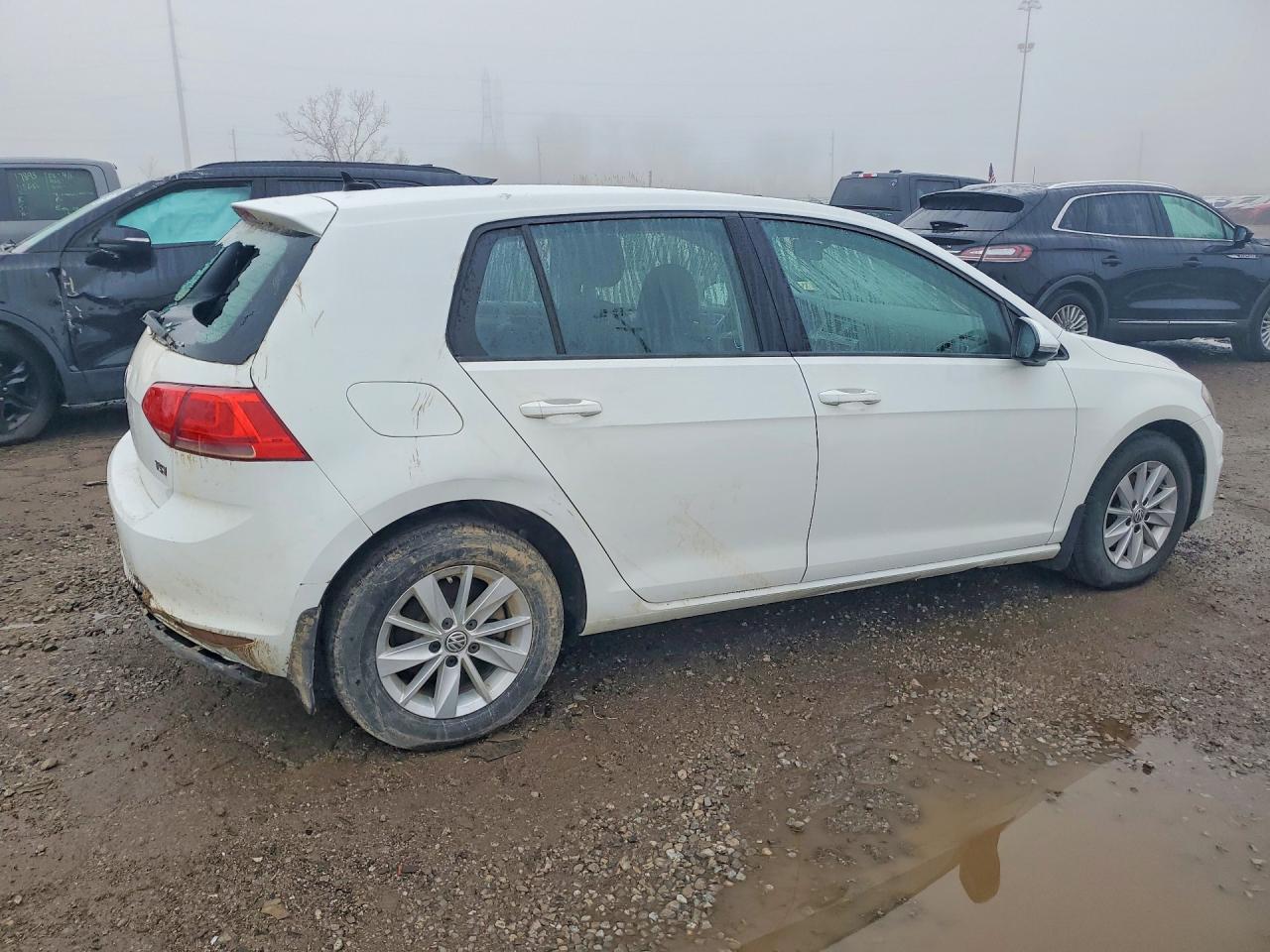 Volkswagen Golf S