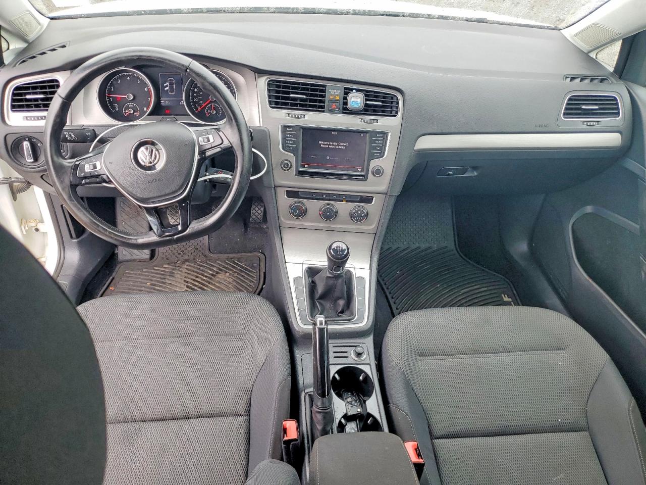 Volkswagen Golf S