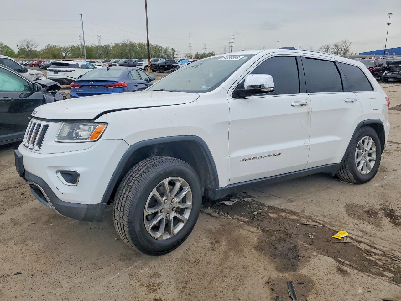 Salvage Jeep Cherokee Image