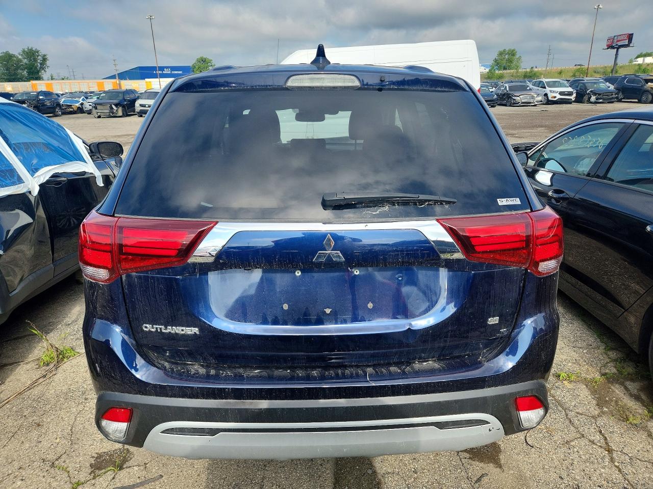 Mitsubishi Outlander Se