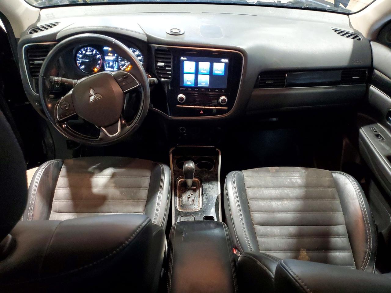 Mitsubishi Outlander Se