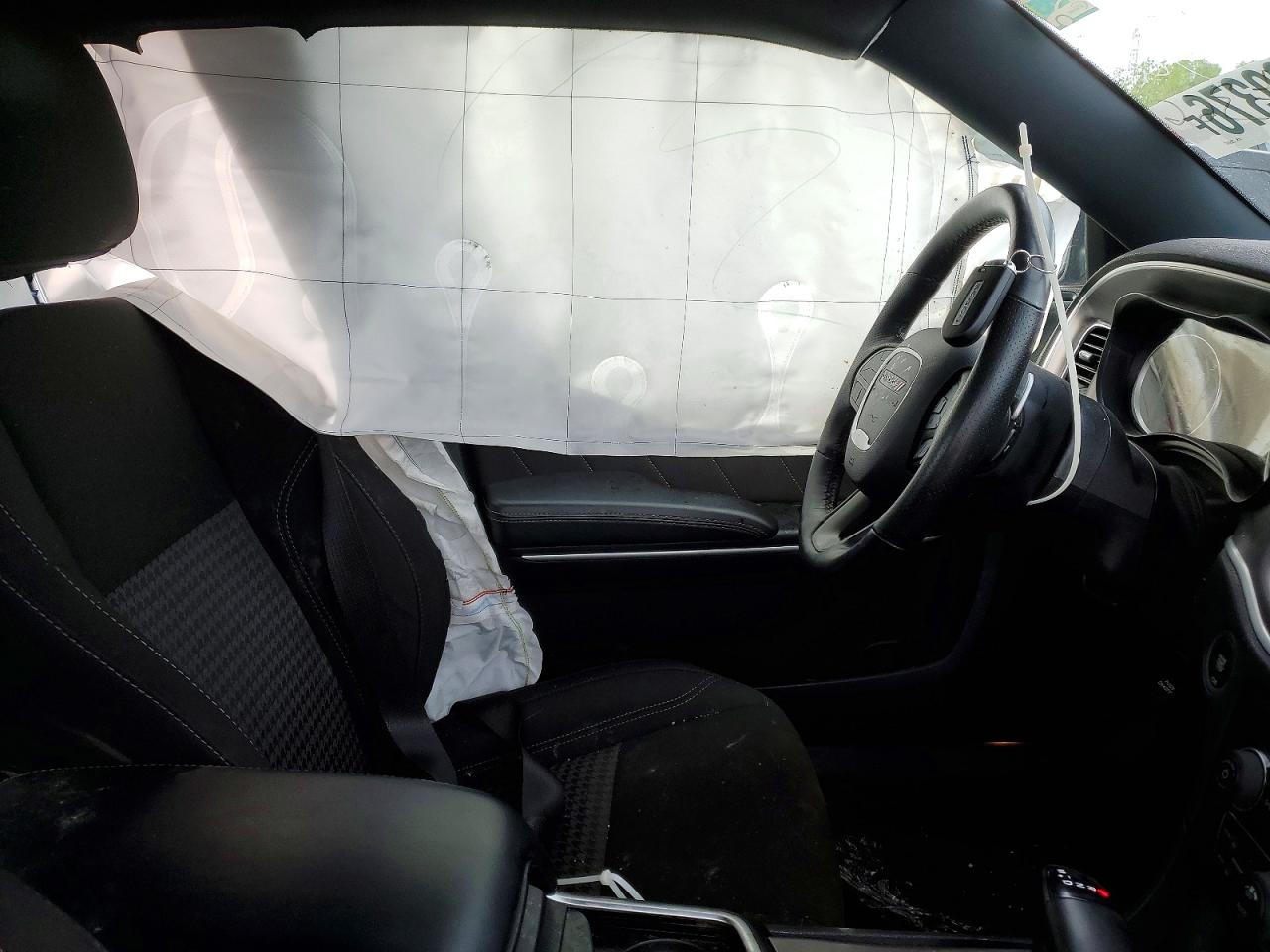 Dodge Charger Sxt