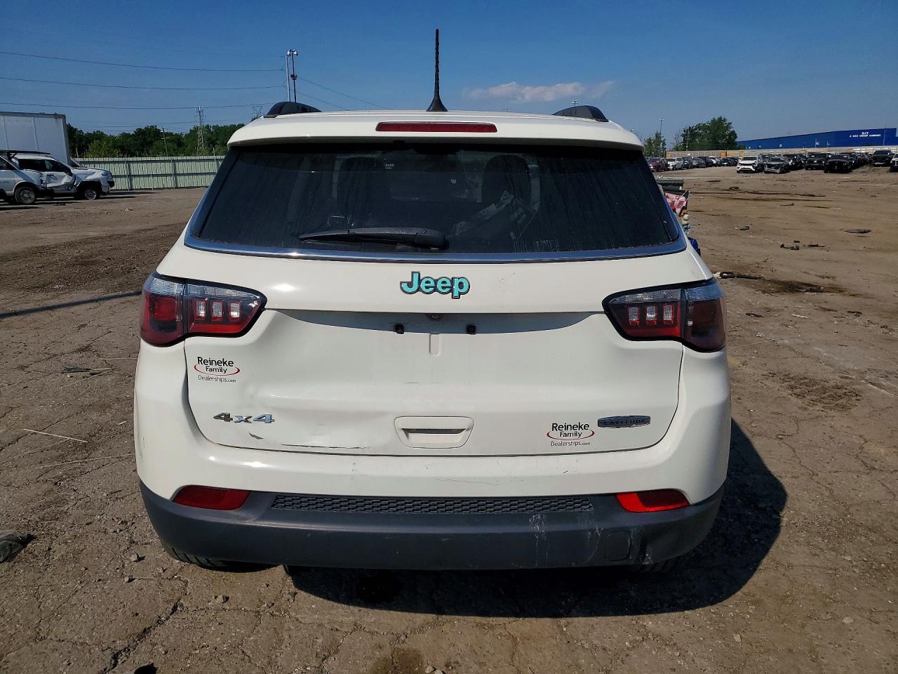 Jeep Compass Latitude
