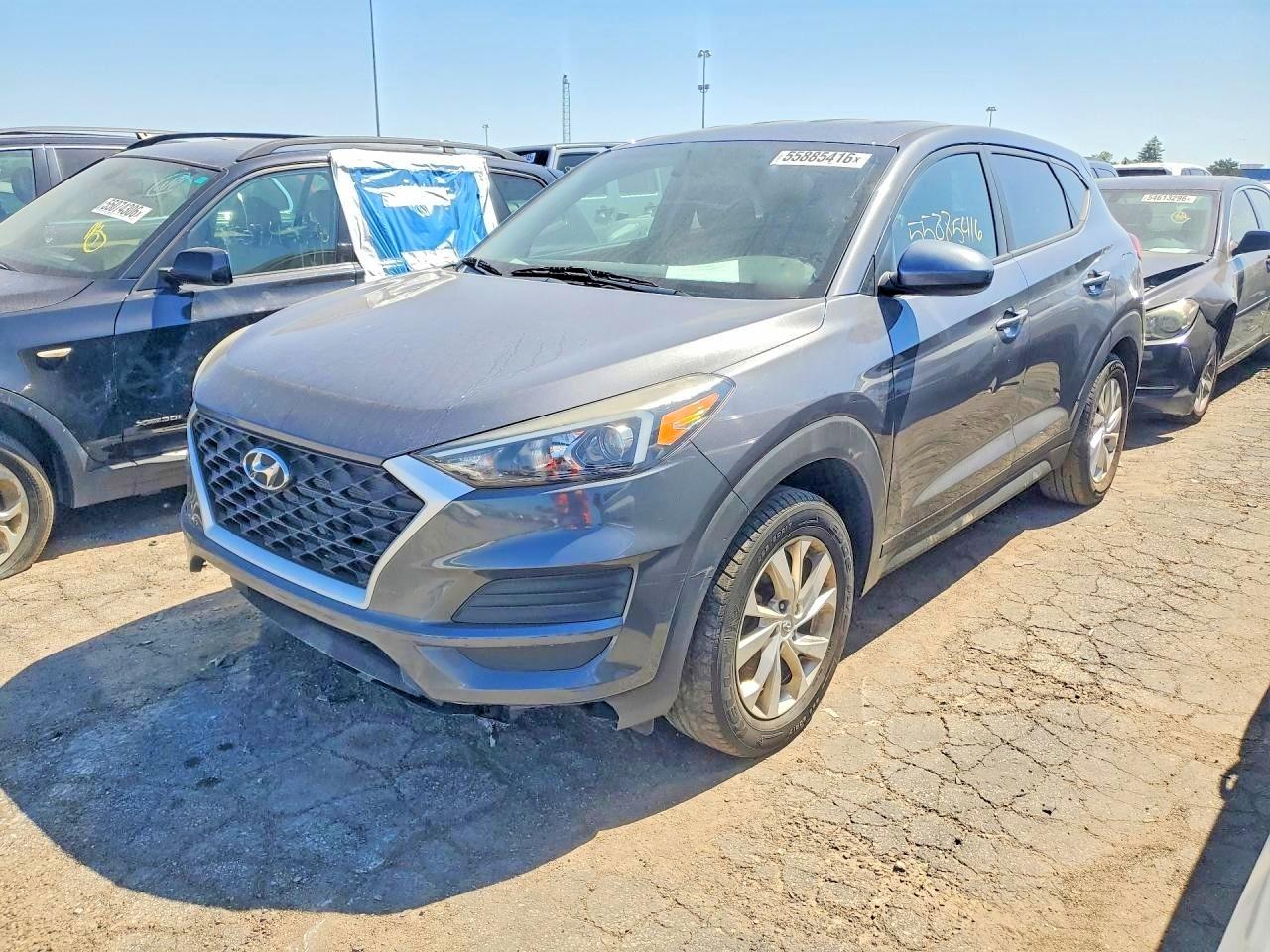 Salvage Hyundai TUCSON Image