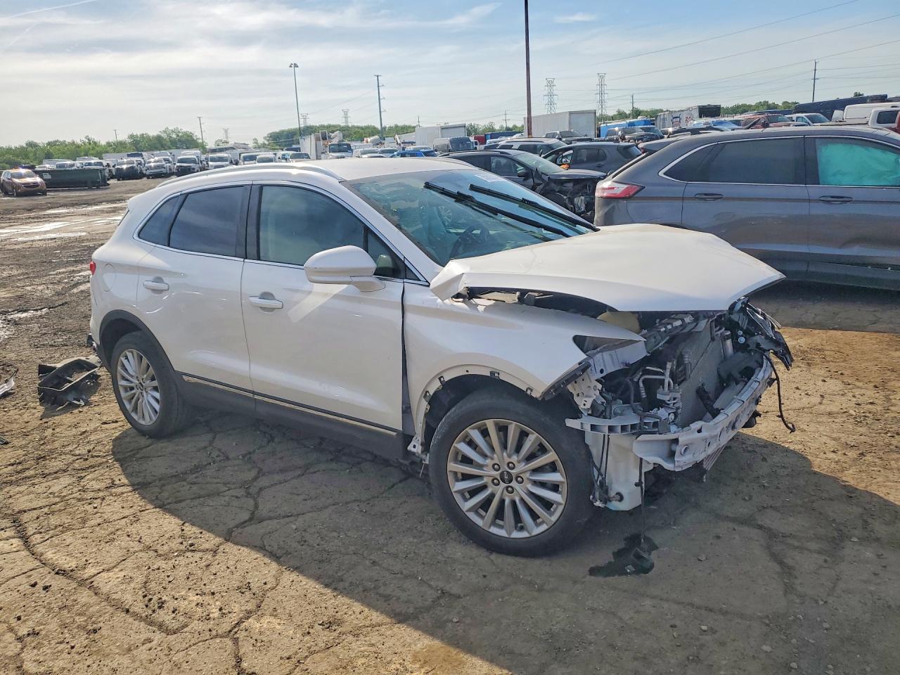 Lincoln MKZ