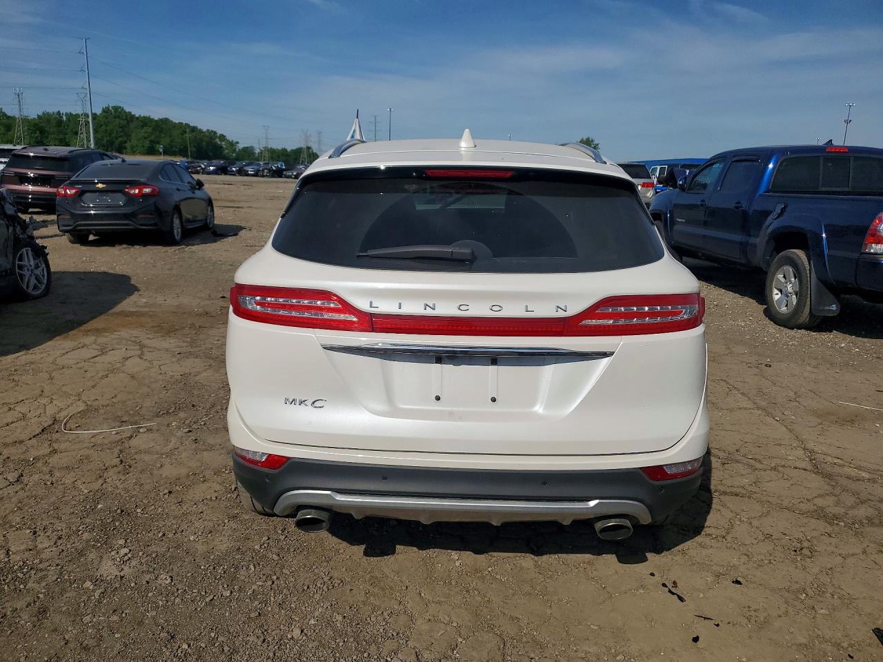 Lincoln MKZ