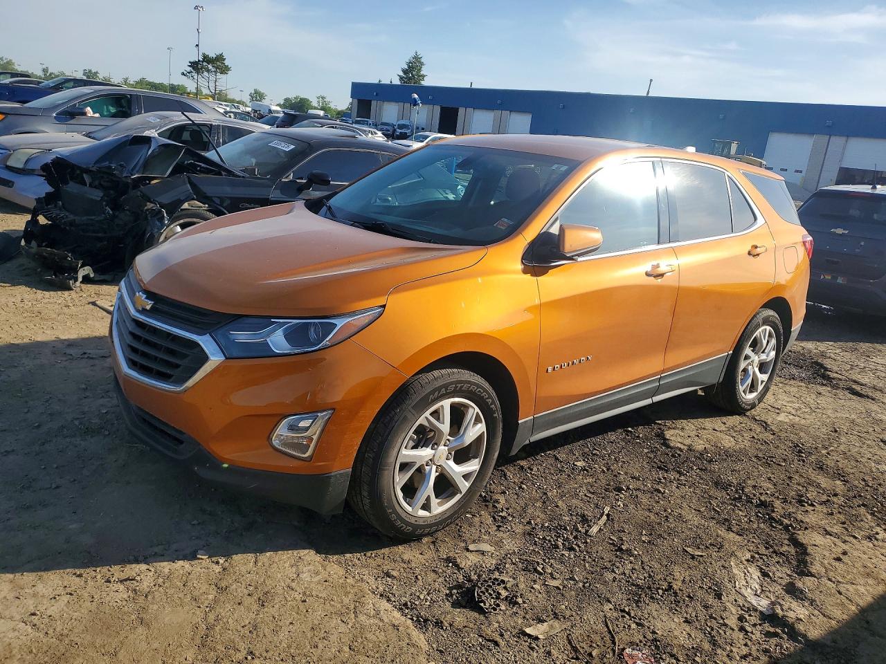 Salvage Chevrolet Equinox Image