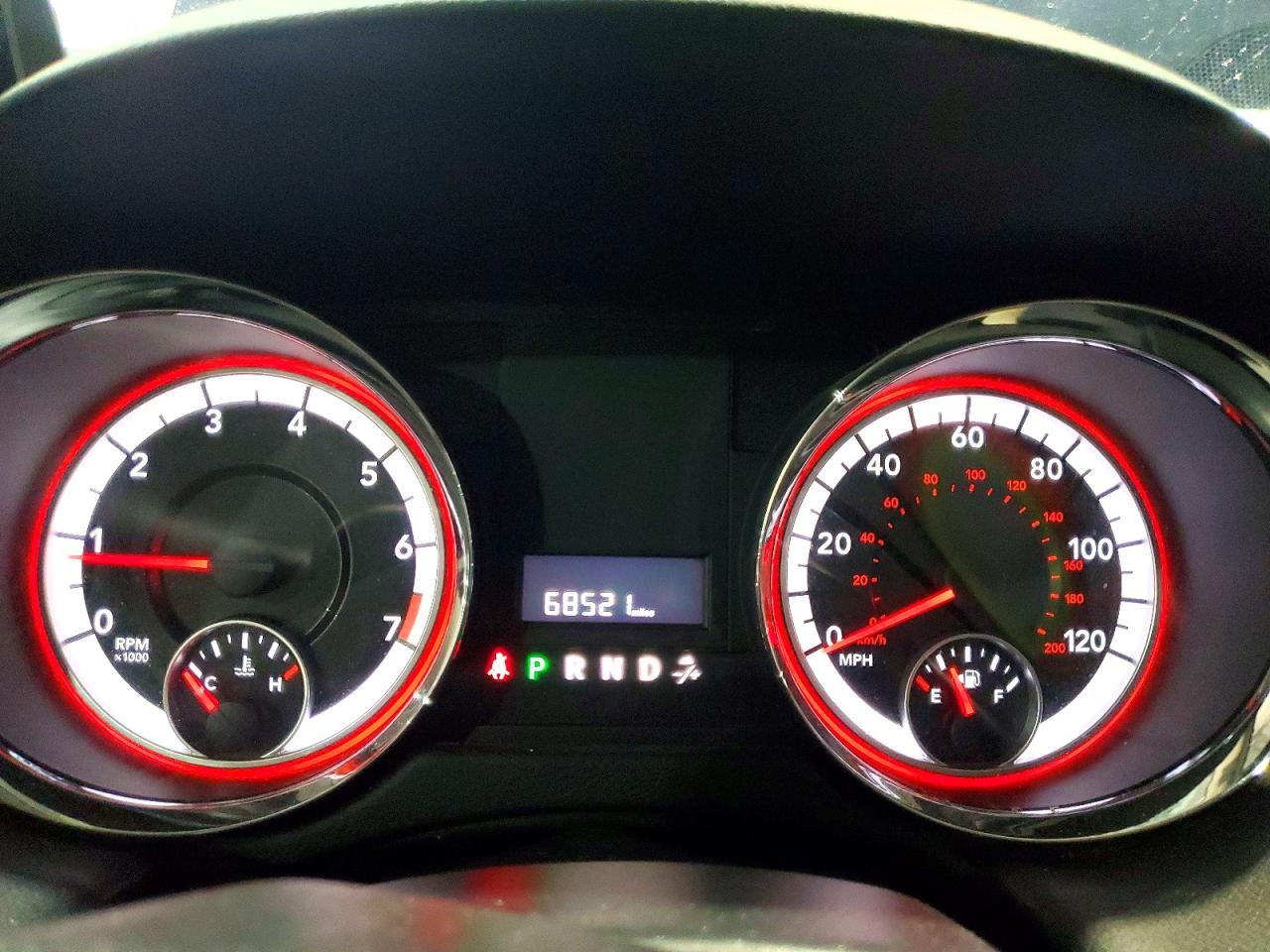 Dodge Caravan Sxt