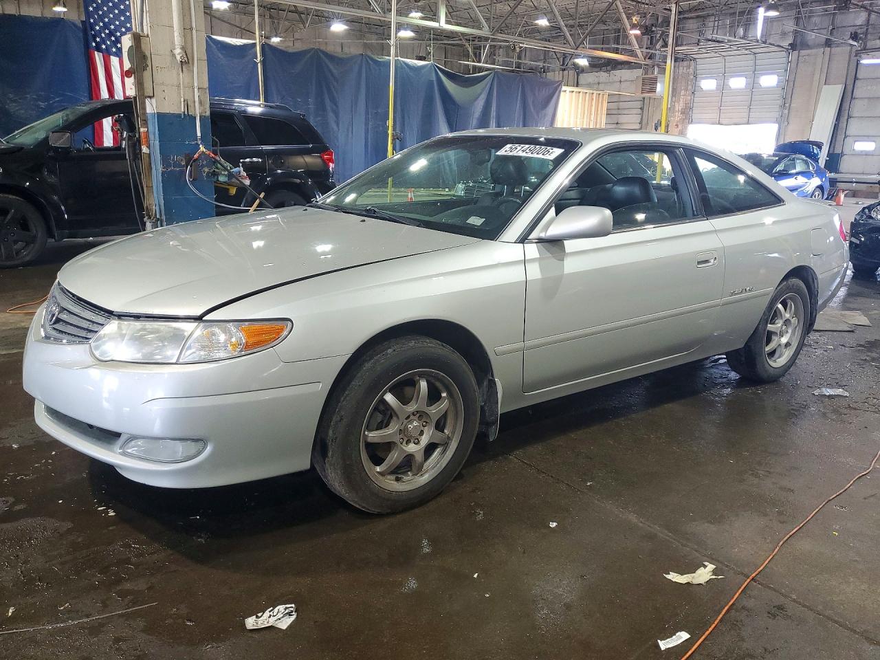 Salvage Toyota Camry Image