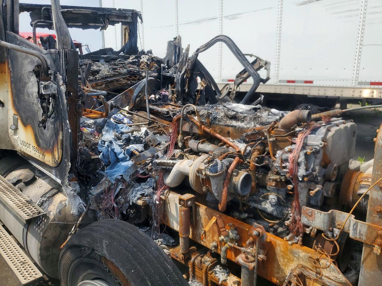 International 9400 9400i