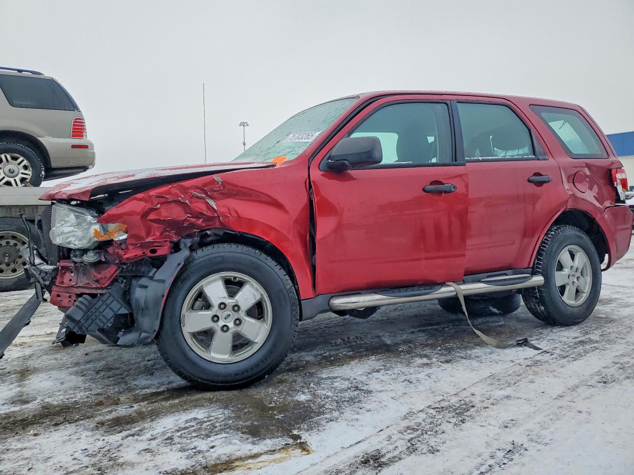 Salvage Ford Escape Image