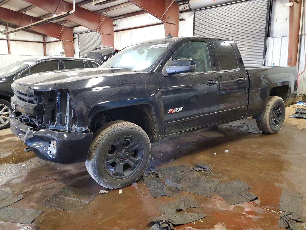Salvage Chevrolet Silverado Image