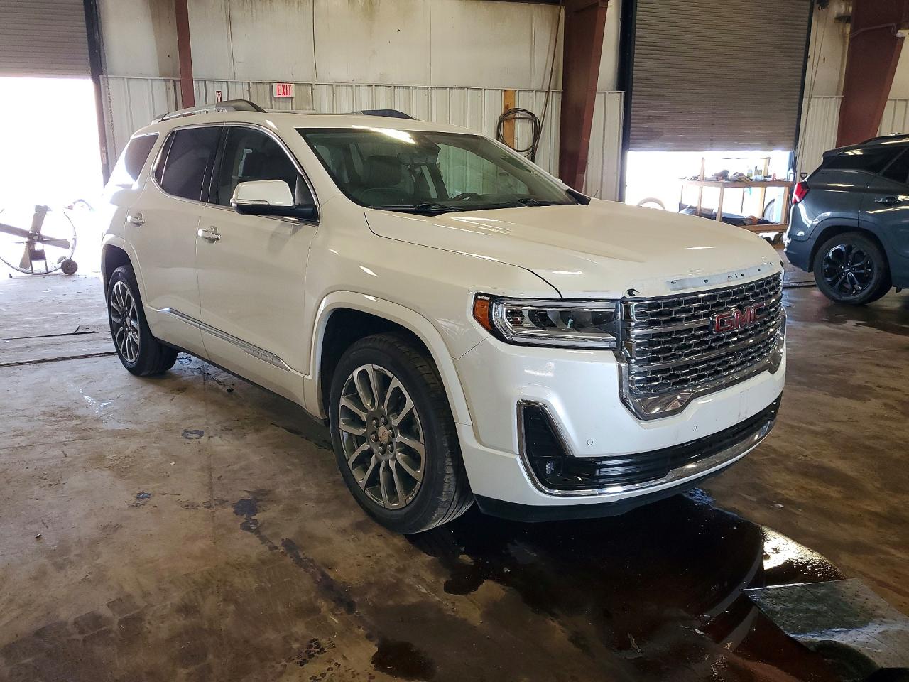 GMC Acadia Denali